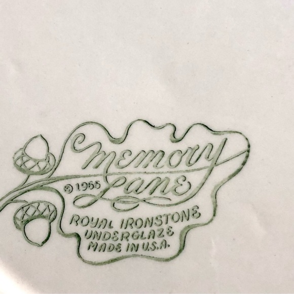 Vintage 1965 (almost 80 years old) Memory Lane Royal Ironstone USA Dinner Plate - Picture 3 of 5